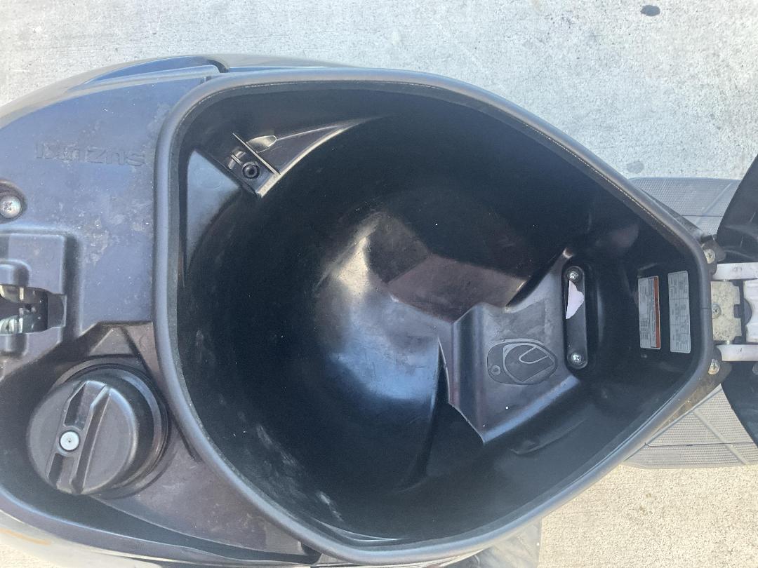 Photo '11' of Suzuki UZ50 no submodel