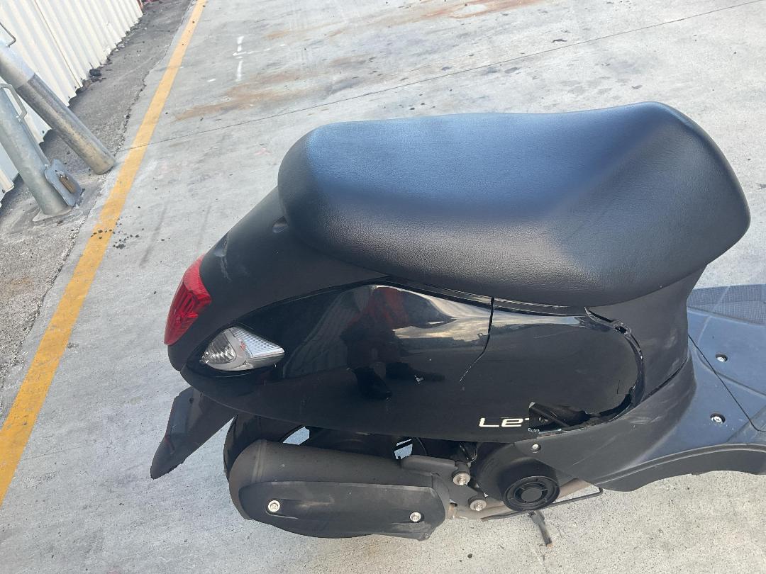 Photo '14' of Suzuki UZ50 no submodel