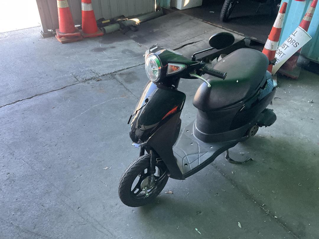 Photo '4' of Suzuki UZ50 no submodel