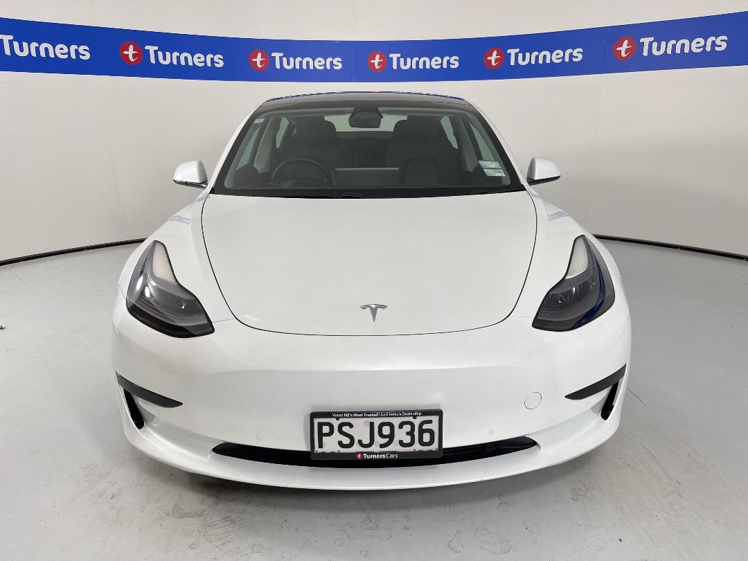 Photo '2' of Tesla Model 3