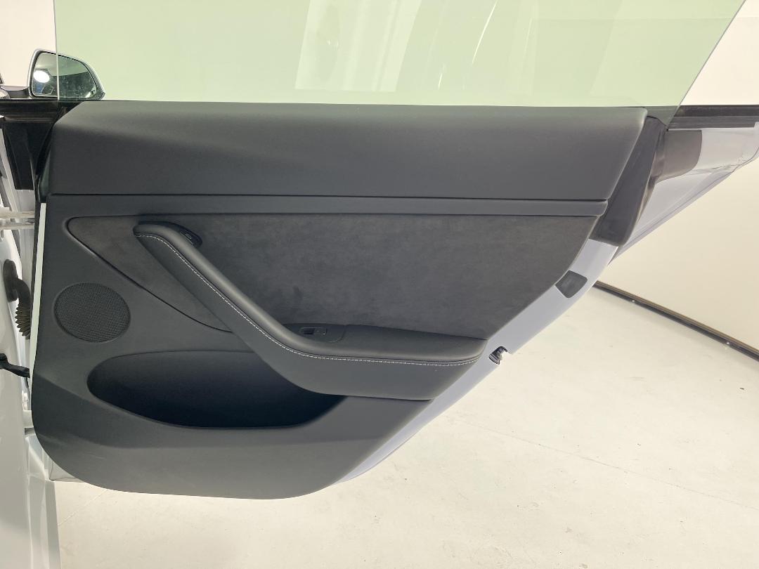 Photo '19' of Tesla Model 3