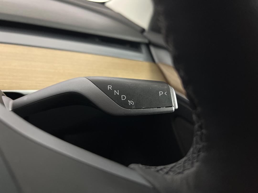 Photo '31' of Tesla Model 3