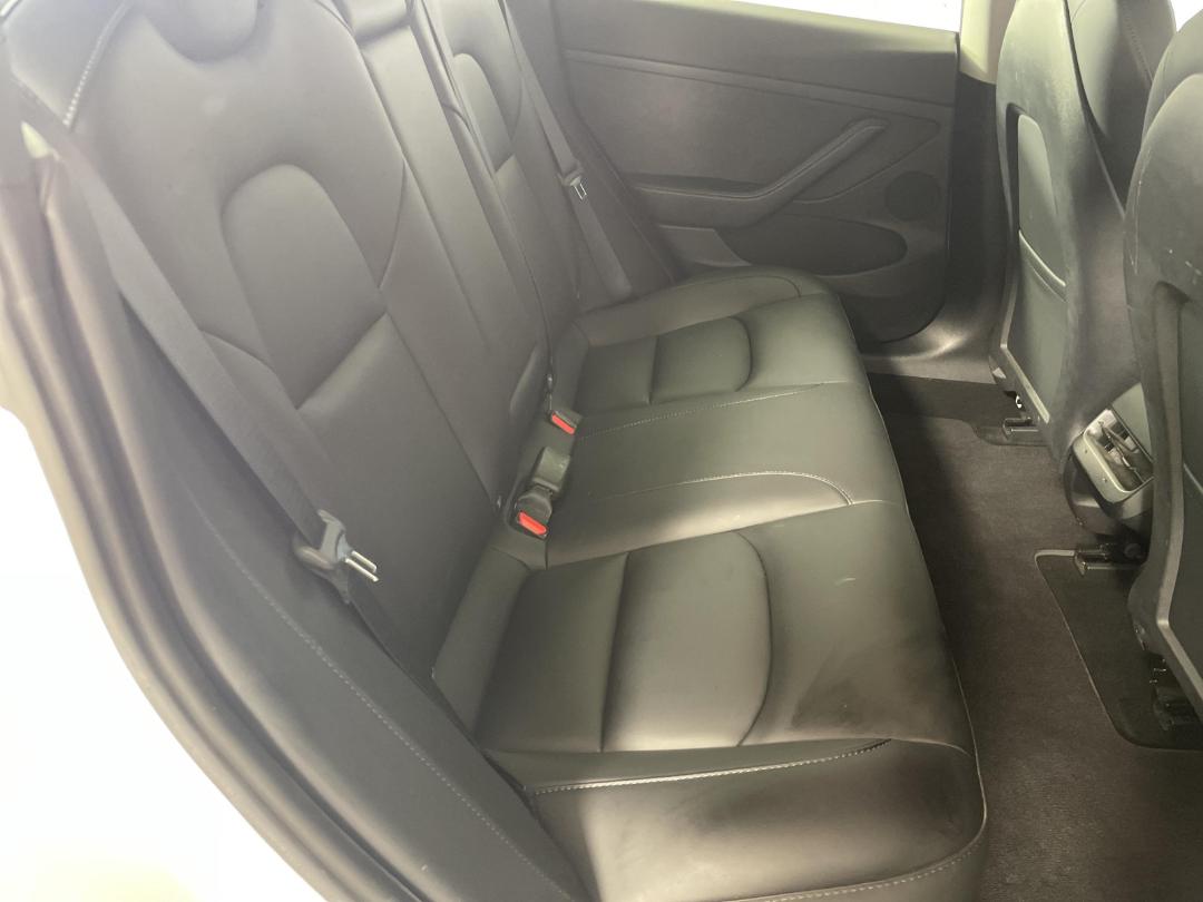 Photo '20' of Tesla Model 3