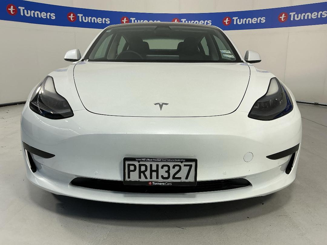 Photo '2' of Tesla Model 3 Photo '2' of Tesla Model 3