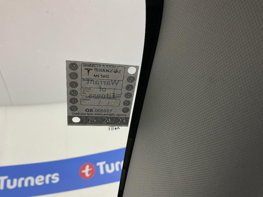 Photo '26' of Tesla Model 3 Photo '26' of Tesla Model 3