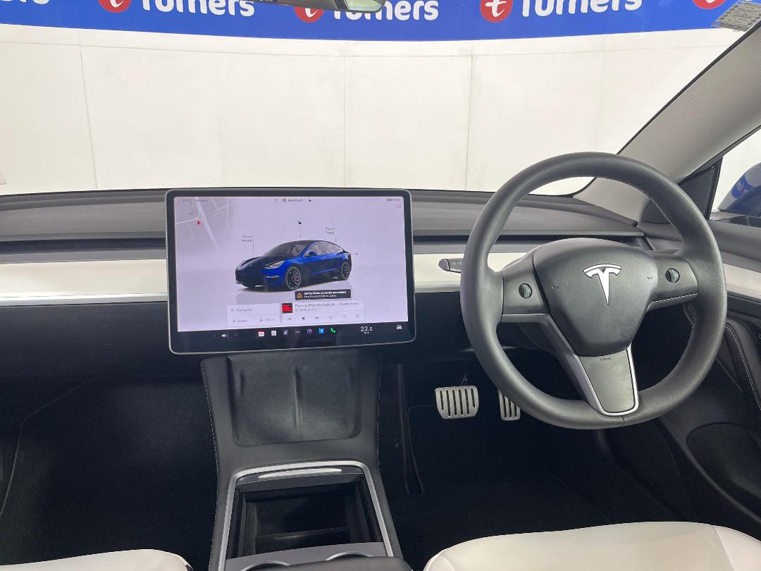 Photo '17' of Tesla Model 3 Photo '17' of Tesla Model 3