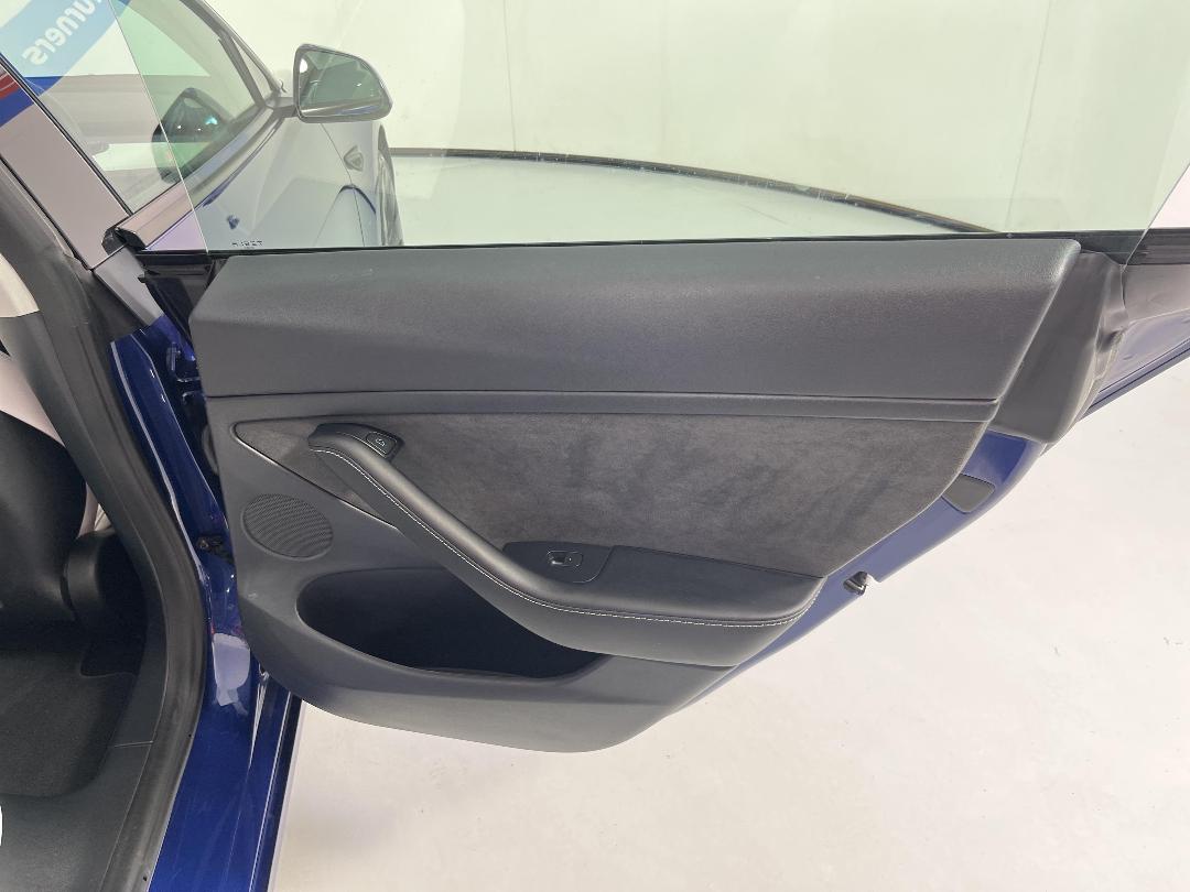 Photo '19' of Tesla Model 3 Photo '19' of Tesla Model 3