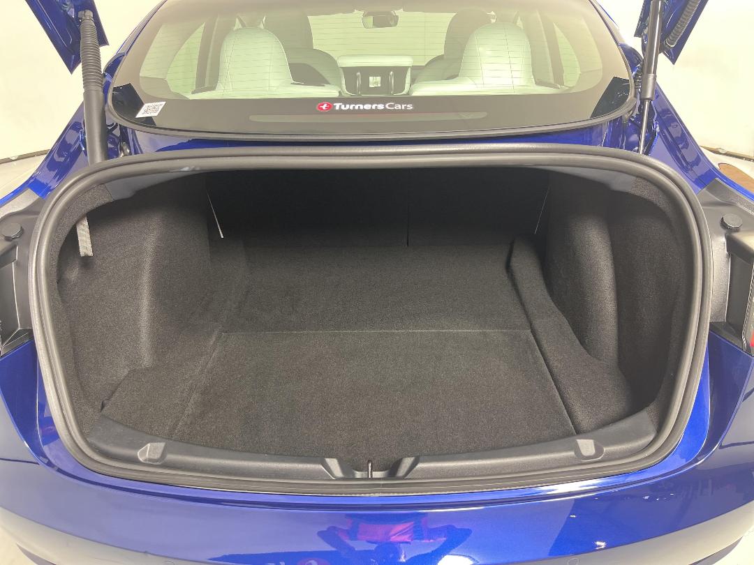 Photo '14' of Tesla Model 3 Photo '14' of Tesla Model 3