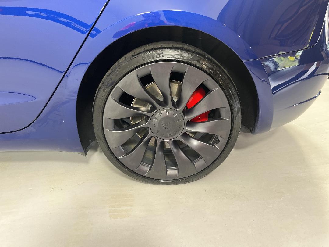 Photo '11' of Tesla Model 3 Photo '11' of Tesla Model 3