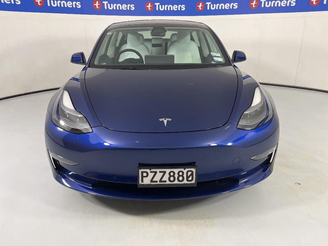 Photo '2' of Tesla Model 3 Photo '2' of Tesla Model 3