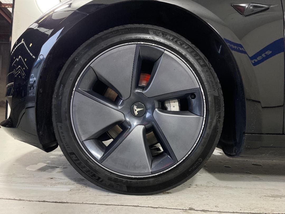 Photo '10' of Tesla Model 3 Photo '10' of Tesla Model 3