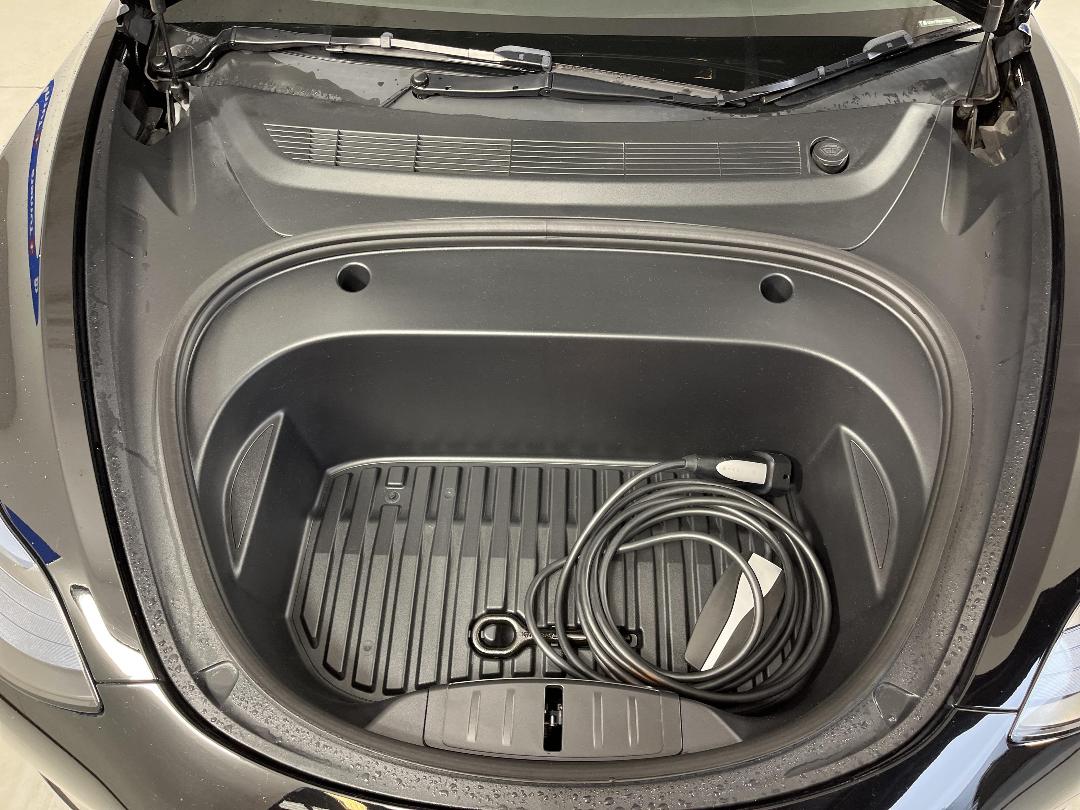 Photo '13' of Tesla Model 3 Photo '13' of Tesla Model 3