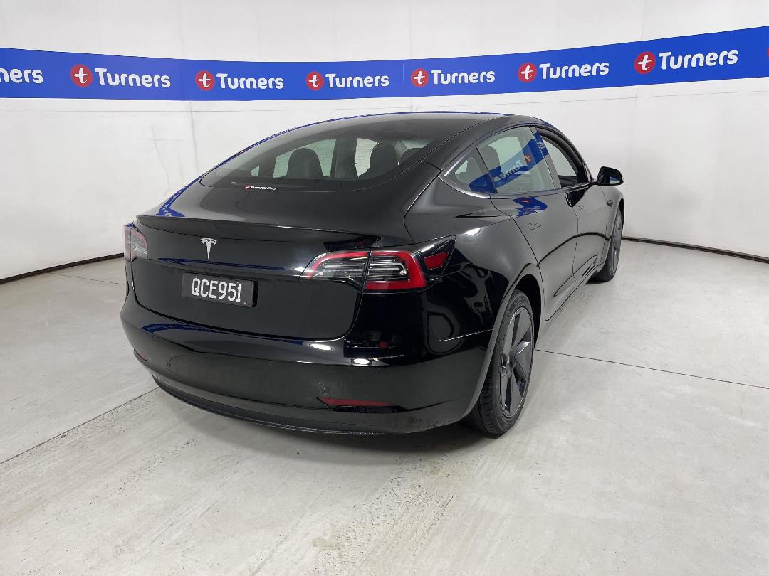 Photo '7' of Tesla Model 3 Photo '7' of Tesla Model 3