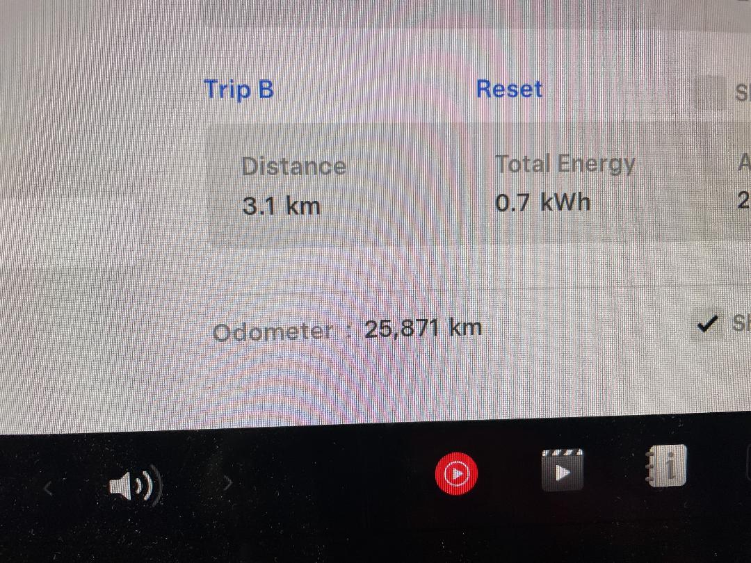 Photo '21' of Tesla Model Y