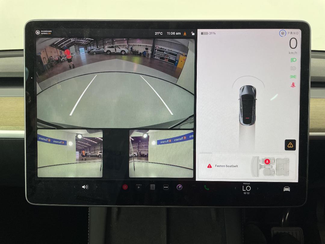 Photo '23' of Tesla Model Y