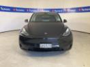 Thumbnail '2' of Tesla Model Y