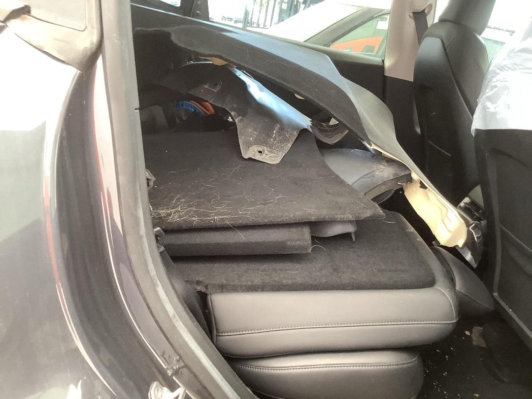 Photo '9' of Tesla Model Y Rear Wheel Drive Photo '9' of Tesla Model Y Rear Wheel Drive