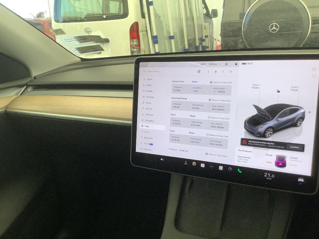 Photo '16' of Tesla Model Y Rear Wheel Drive Photo '16' of Tesla Model Y Rear Wheel Drive