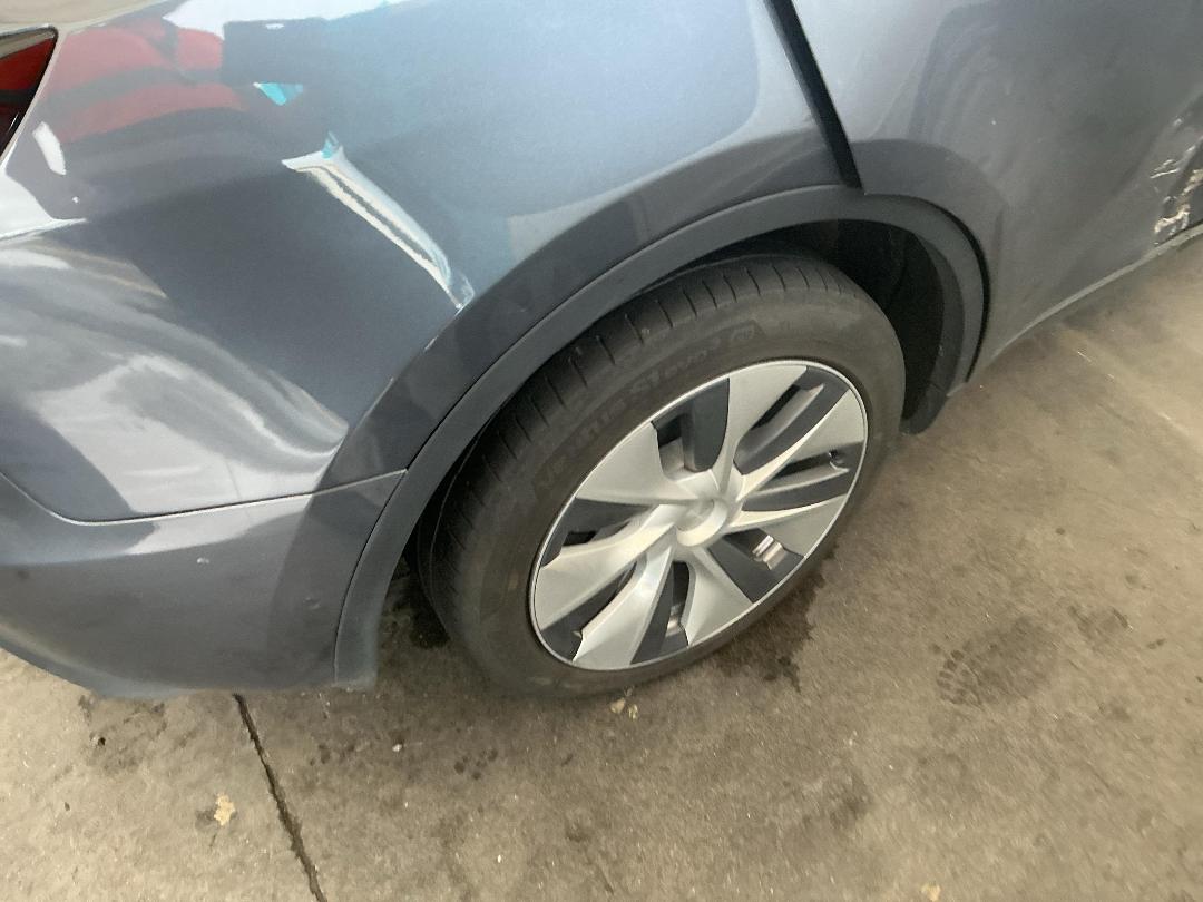 Photo '13' of Tesla Model Y Rear Wheel Drive Photo '13' of Tesla Model Y Rear Wheel Drive
