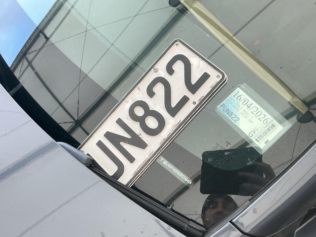 Photo '20' of Tesla Model Y Rear Wheel Drive Photo '20' of Tesla Model Y Rear Wheel Drive