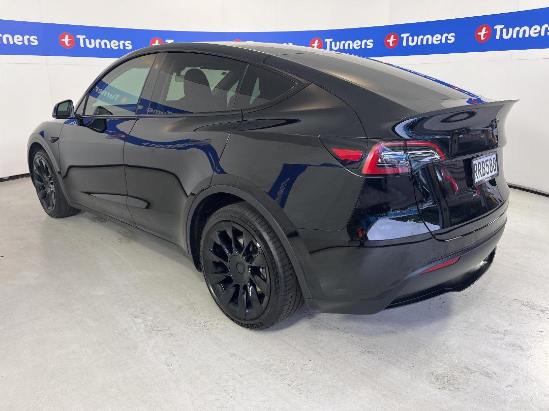 Photo '5' of Tesla Model Y
