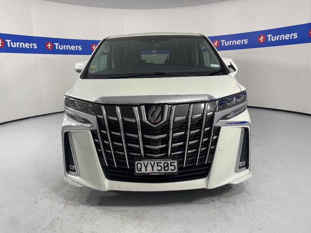 Photo '2' of Toyota Alphard