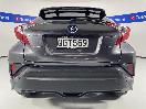 Thumbnail '6' of Toyota C-HR