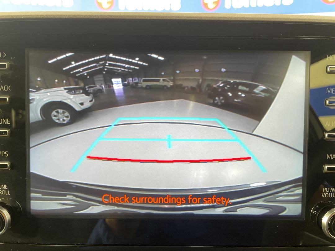 Photo '29' of Toyota C-HR