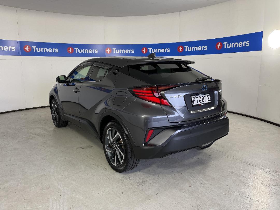 Photo '5' of Toyota C-HR