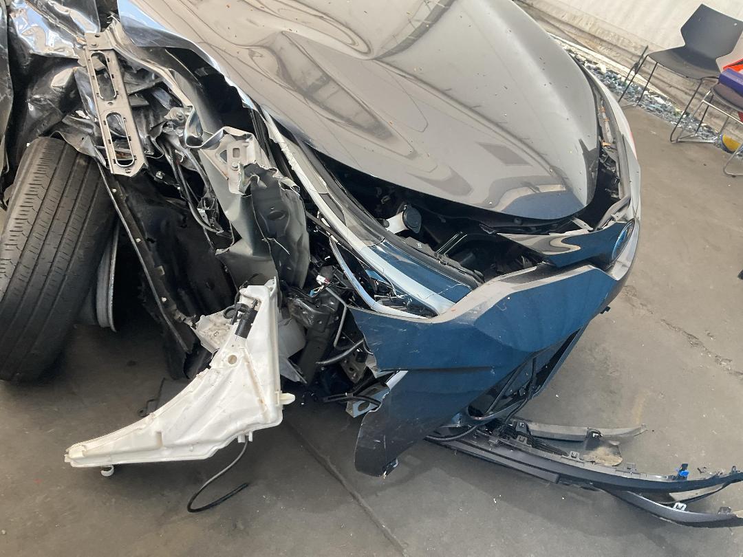 Photo '5' of Toyota C-HR Limited