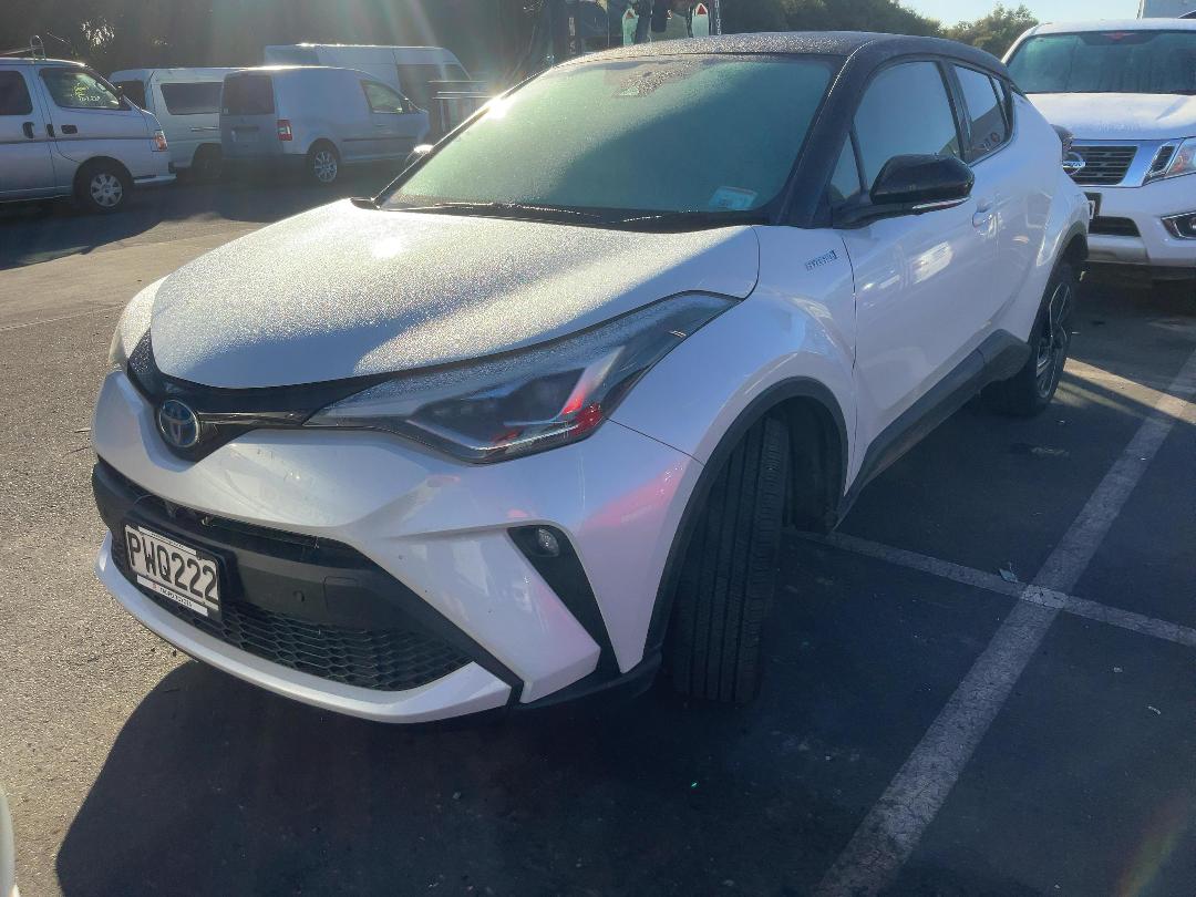 Photo '2' of Toyota C-HR Limited