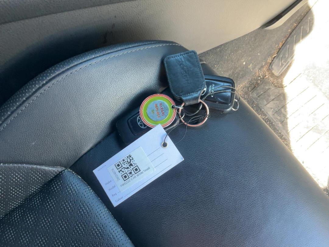 Photo '15' of Toyota C-HR Limited