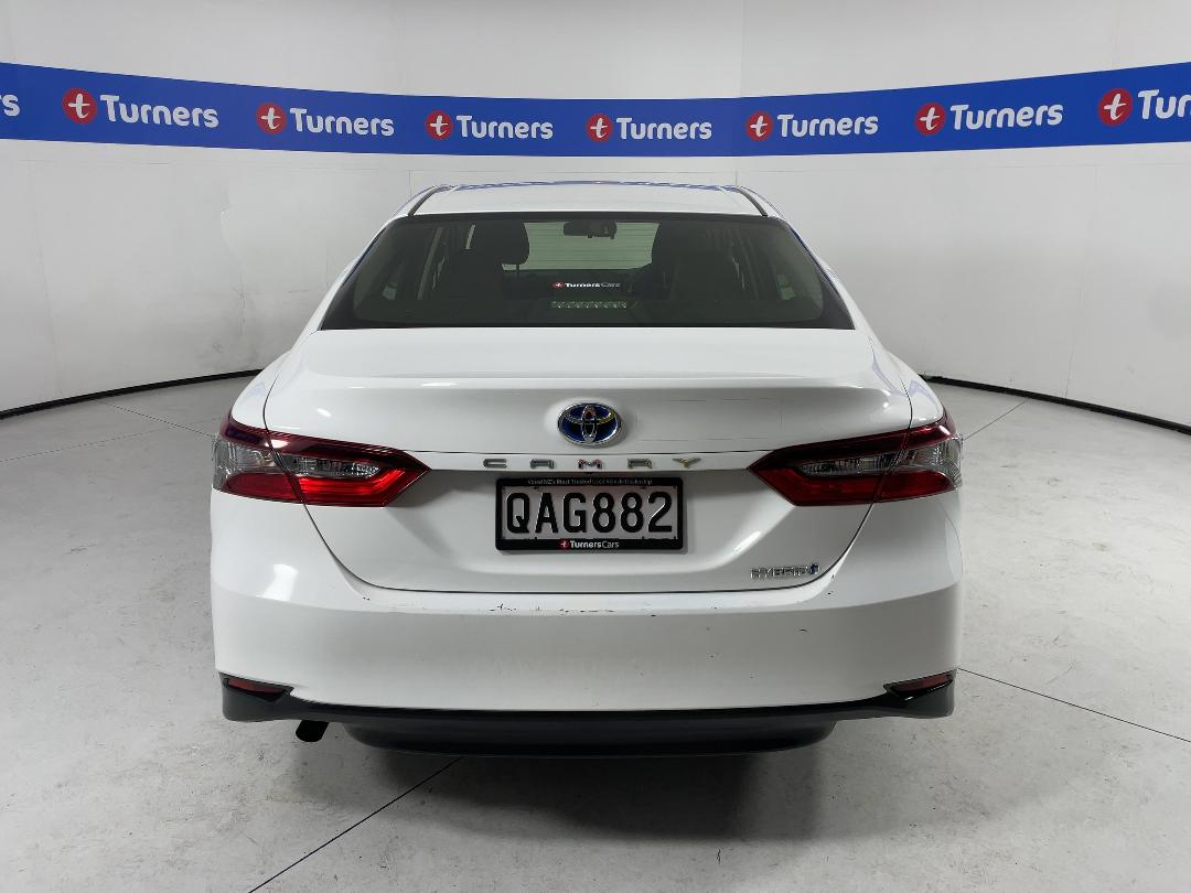 Photo '6' of Toyota Camry