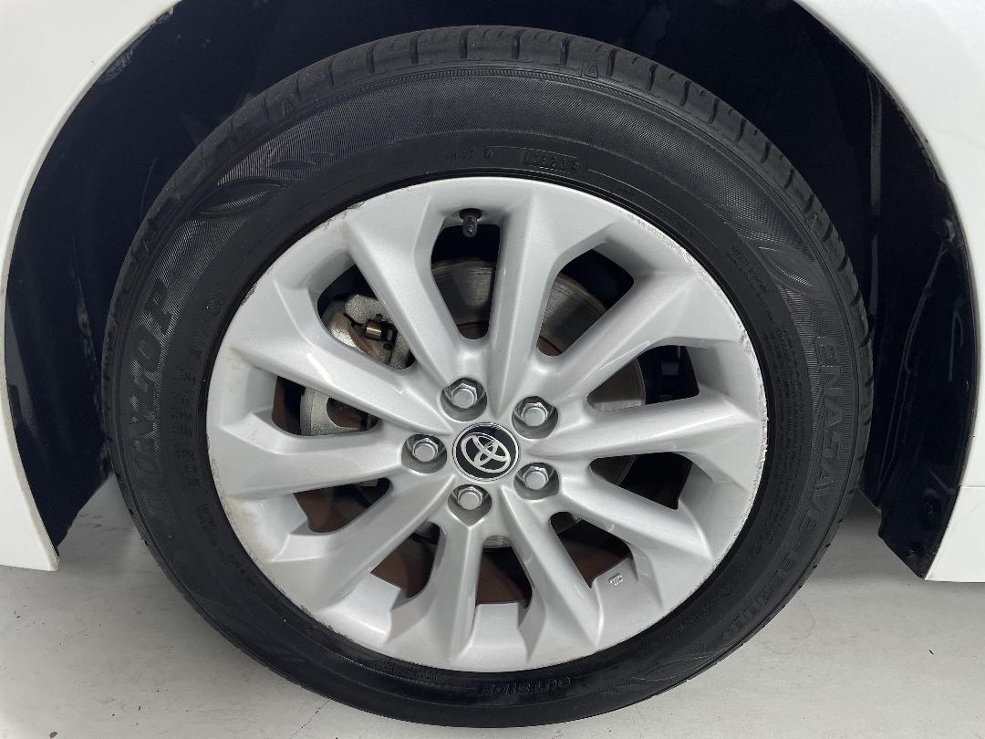 Photo '10' of Toyota Corolla