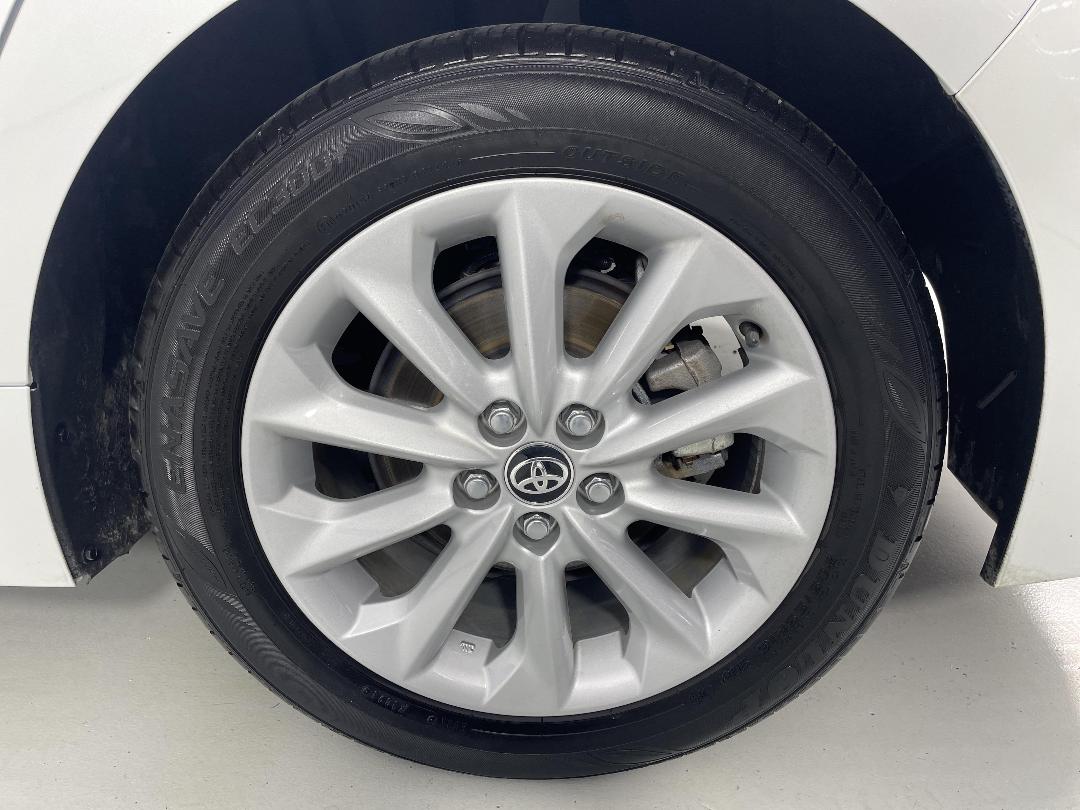 Photo '11' of Toyota Corolla