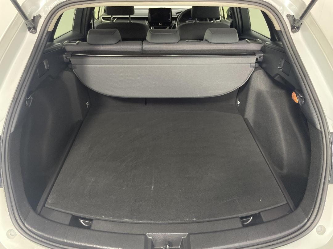 Photo '14' of Toyota Corolla