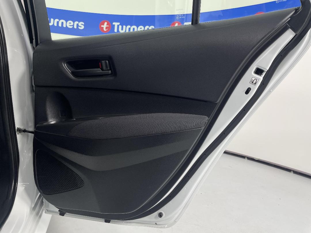 Photo '19' of Toyota Corolla