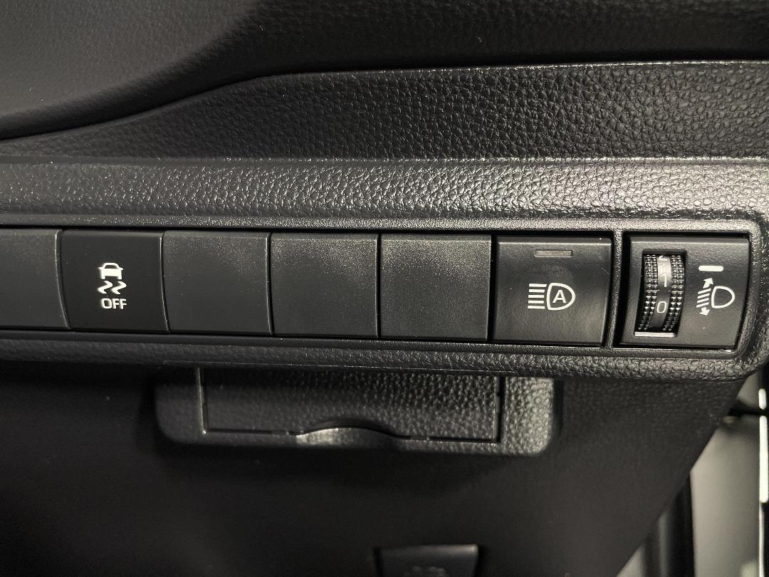 Photo '23' of Toyota Corolla