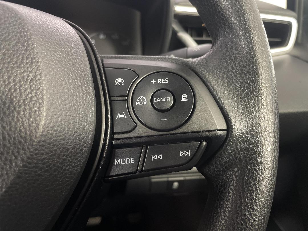 Photo '24' of Toyota Corolla