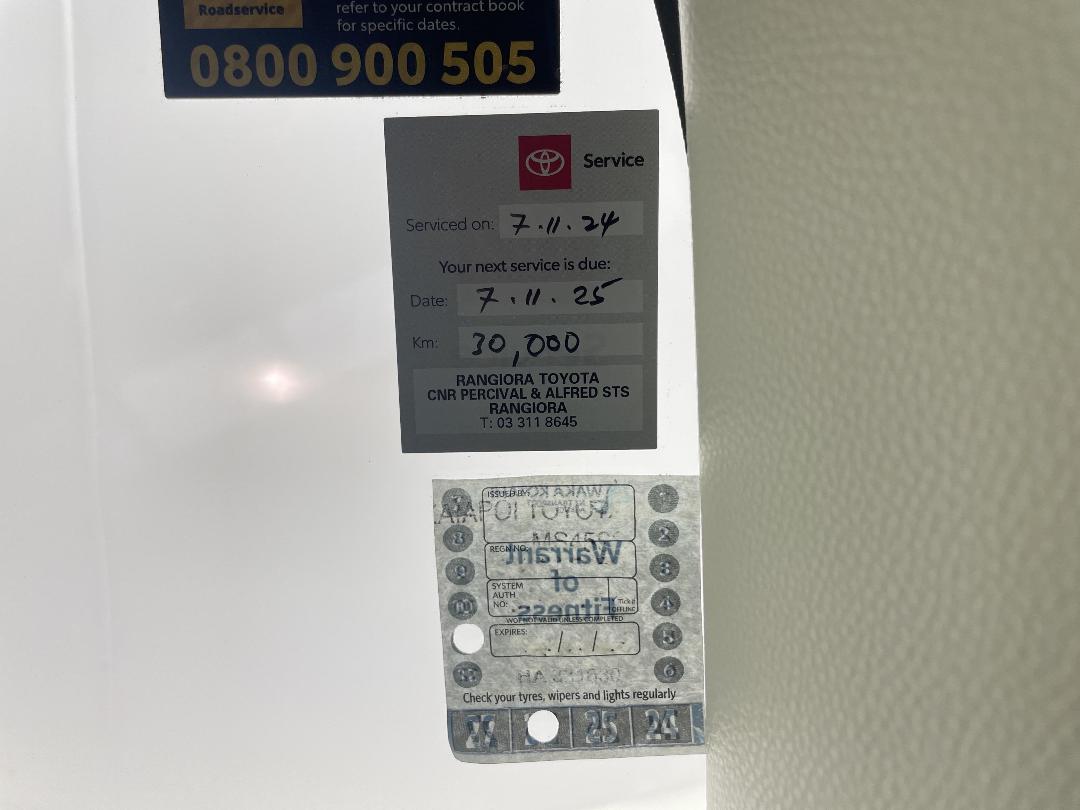 Photo '29' of Toyota Corolla