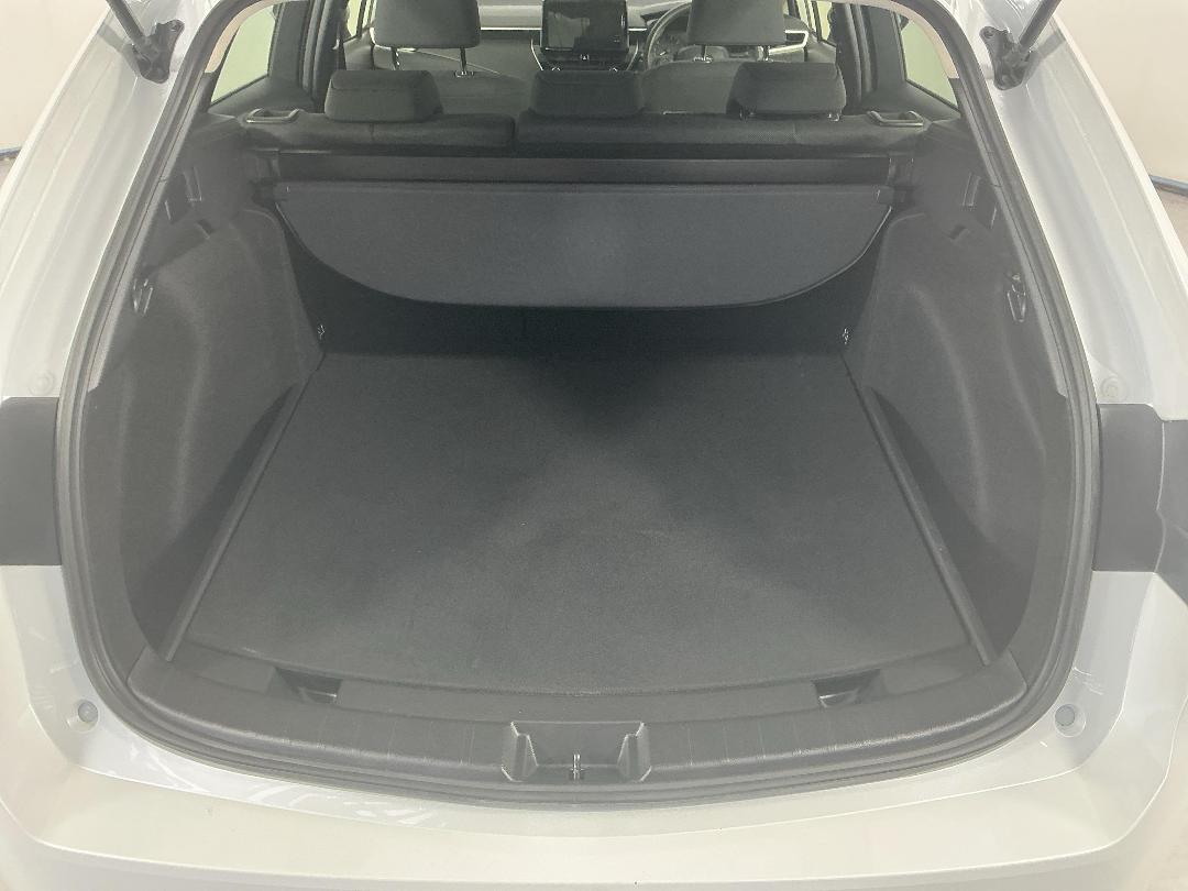 Photo '14' of Toyota Corolla