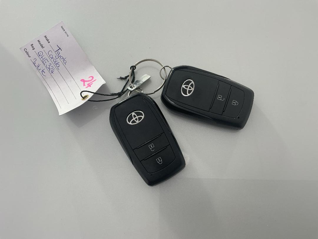 Photo '22' of Toyota Corolla