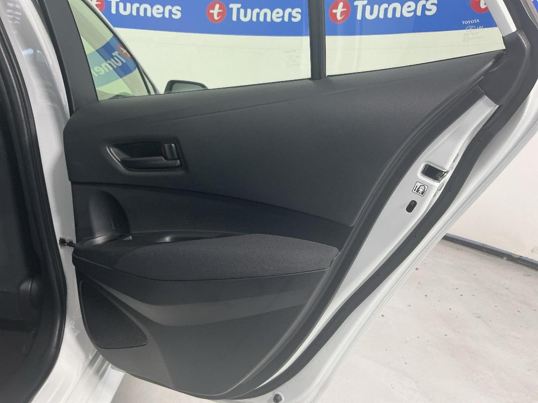 Photo '19' of Toyota Corolla