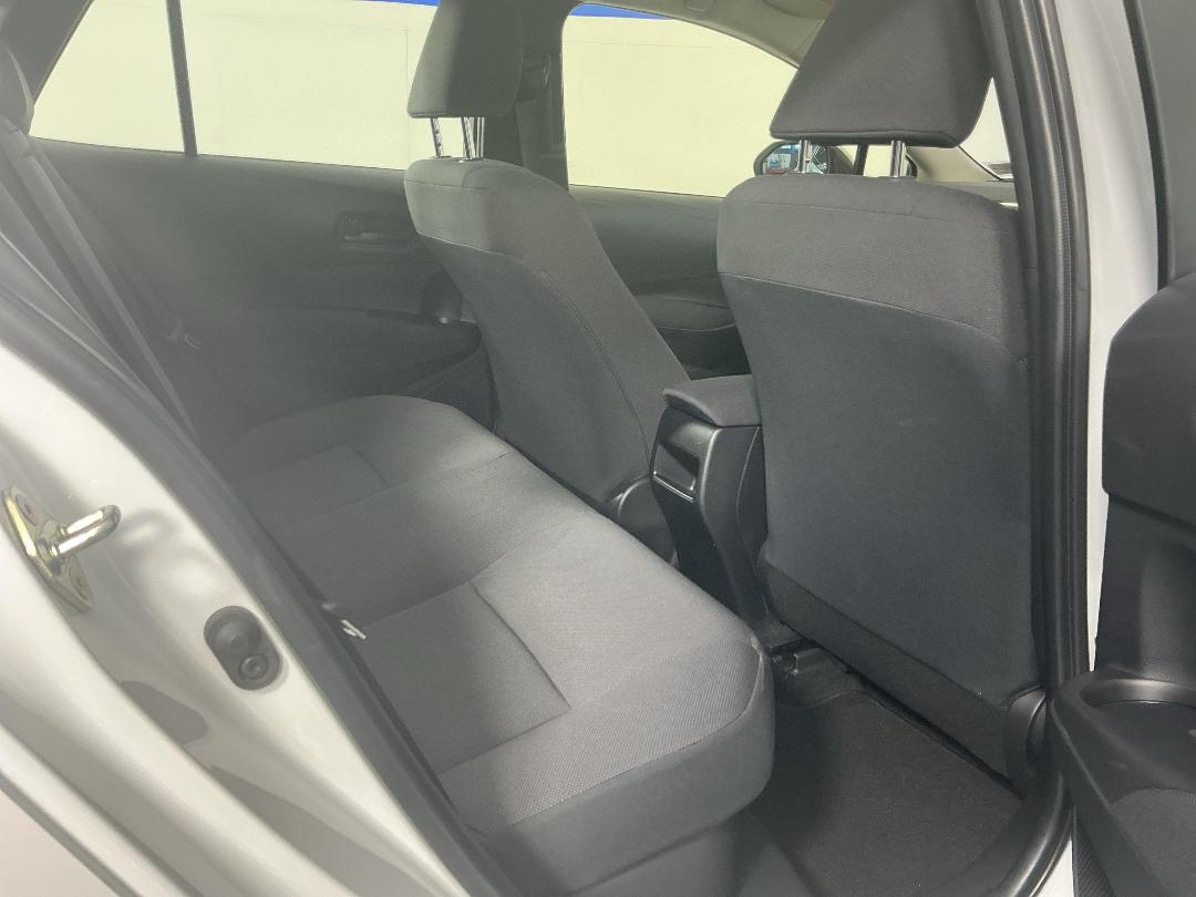 Photo '20' of Toyota Corolla