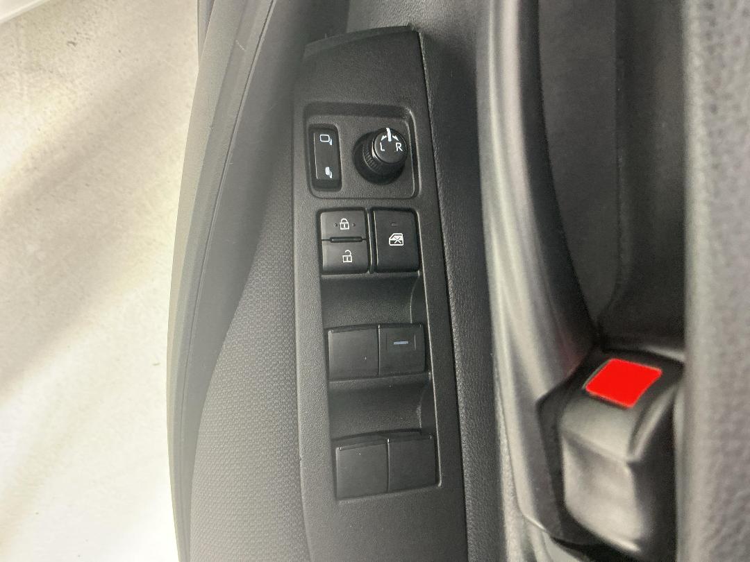 Photo '23' of Toyota Corolla