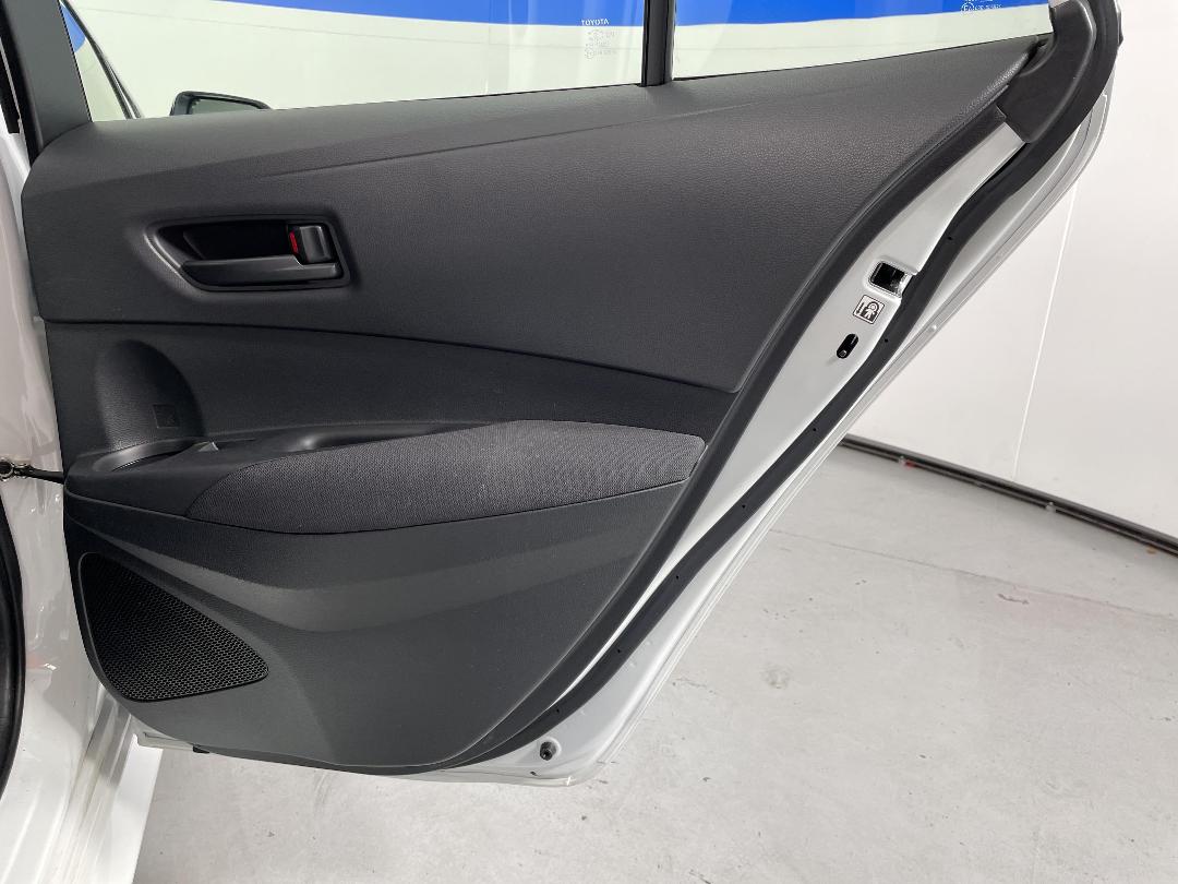 Photo '19' of Toyota Corolla