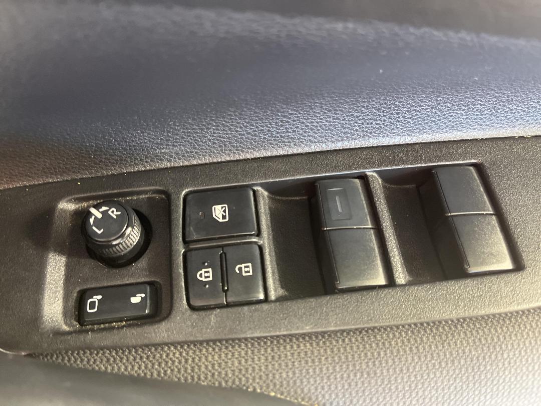 Photo '23' of Toyota Corolla Photo '23' of Toyota Corolla