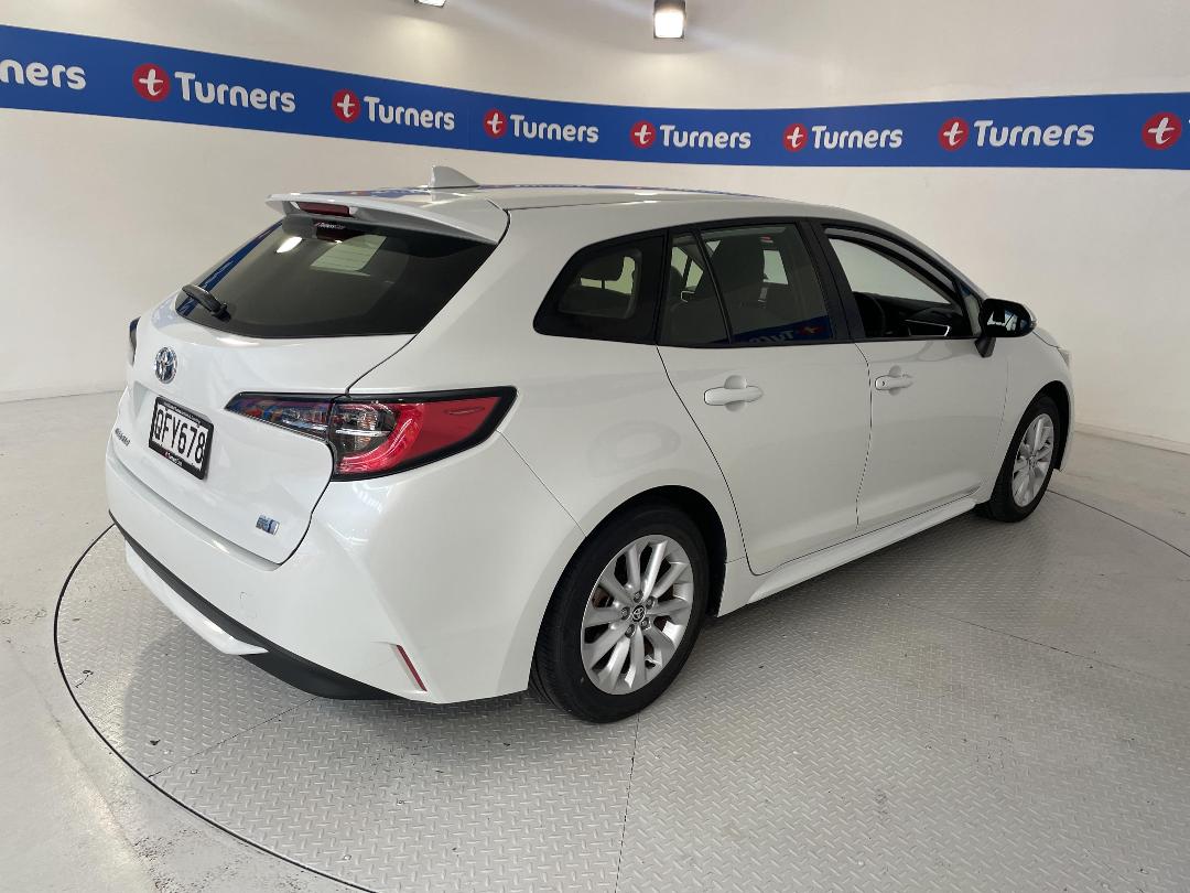 Photo '7' of Toyota Corolla