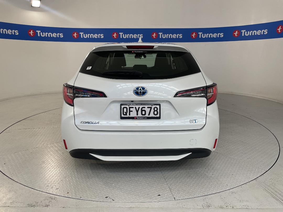 Photo '6' of Toyota Corolla