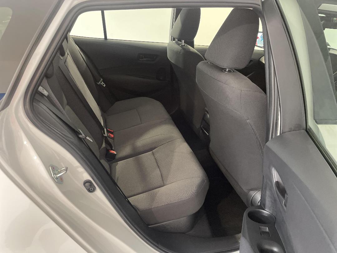 Photo '20' of Toyota Corolla